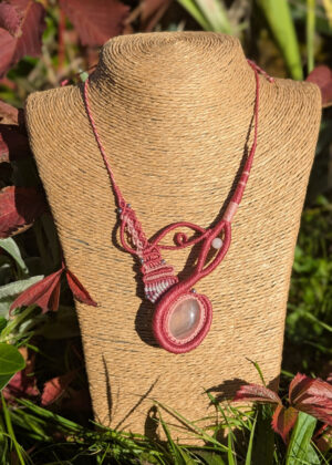 Collier asymétrique Quartz Rose