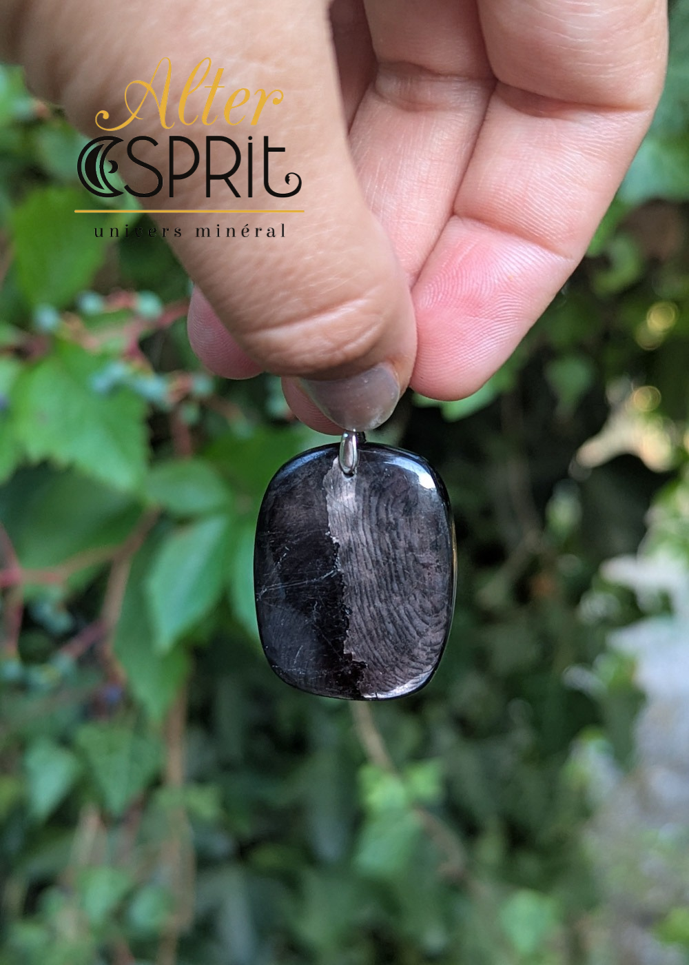 Pendentif en Hyperstène – Image 3